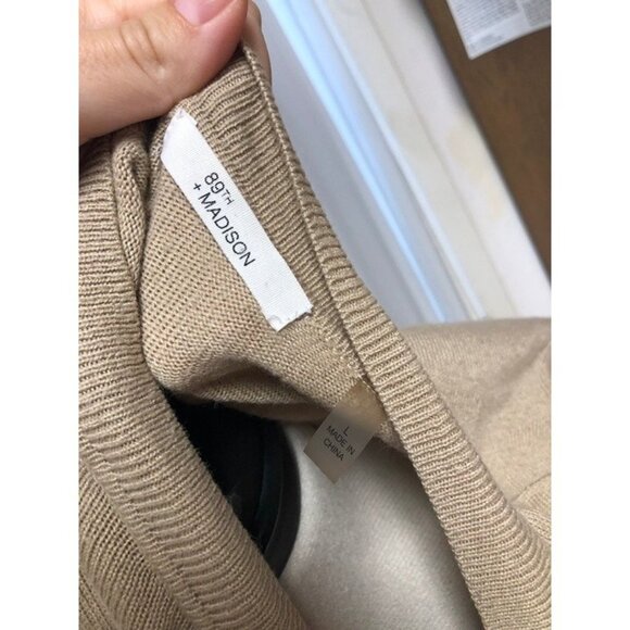 89th + Madison. Size large women's beige flyaway cardigan - Picture 2 of 2